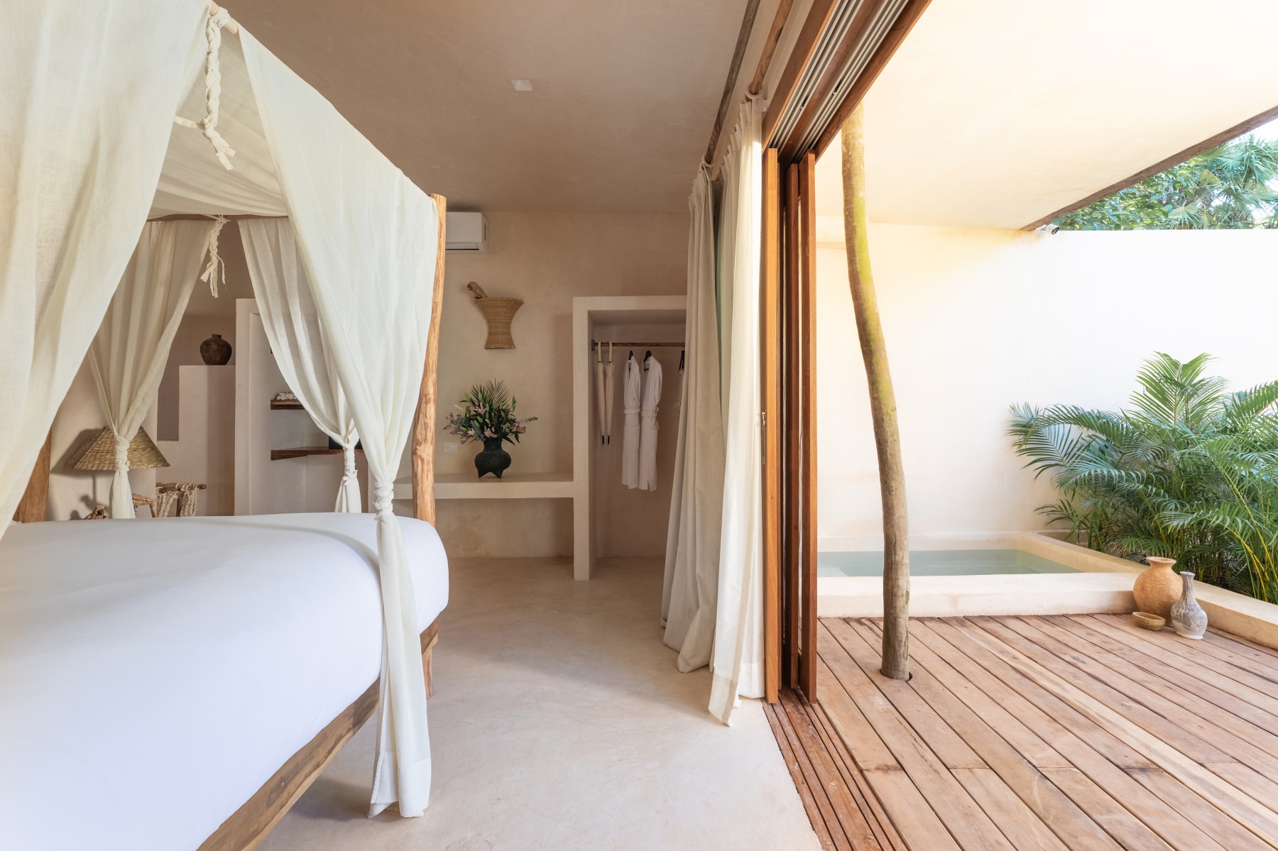 Cenote Suite Lower